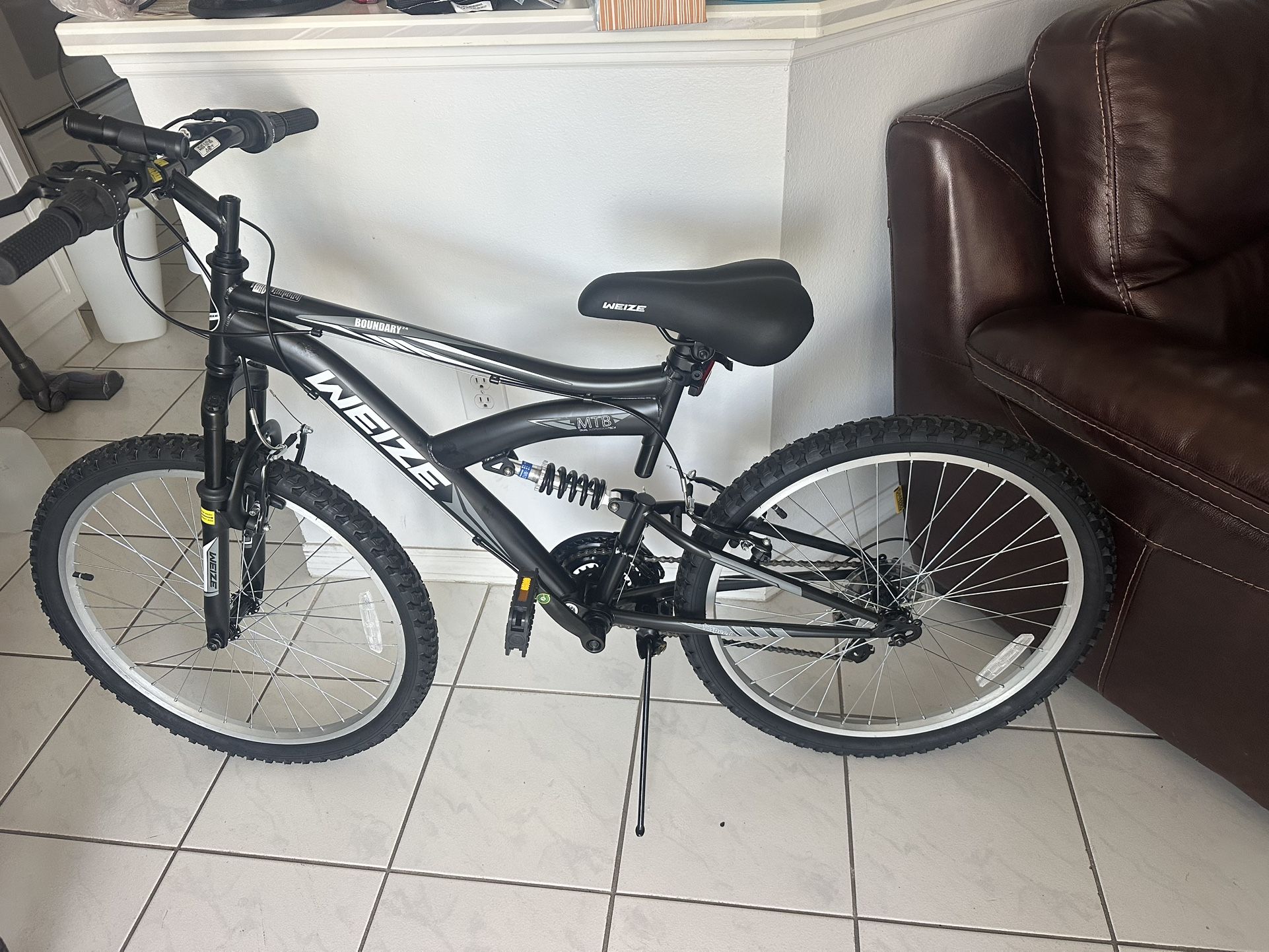 24” Weise Bounder Brand New