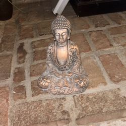 Buddha statue 