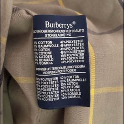Authentic Burberry Heritage Waterloo Trench Coat (Size S) | Excellent Condition