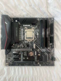 I9 9900k Gigabyte Z390m 16GB DDR4 Ram