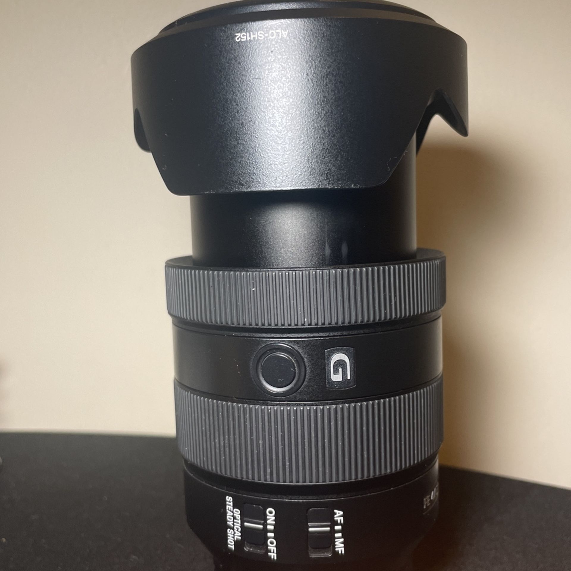 Sony - G 24-105mm f/4 G OSS Standard Zoom Lens for E-mount Cameras - Black