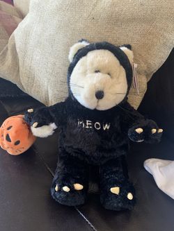 Starbucks Bearista 2002 Halloween removable cat costume