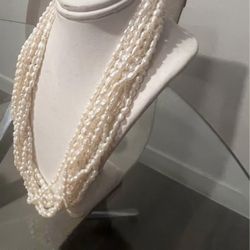  Made of stone heavy jade color foo dog missing an ear see pics 285 