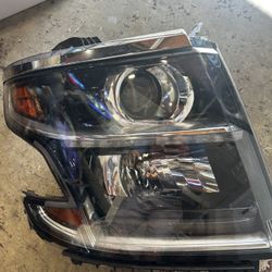 Tahoe/Suburban Passenger Headlight