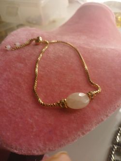 Beautiful slider bracelet with lite pink 💗 stone