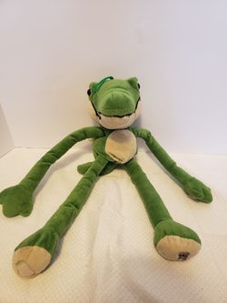 Stuffed animal alligator