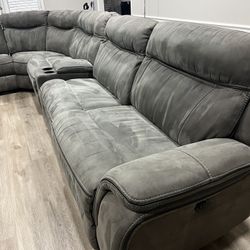 6-Piece Reclining Sectional Couch