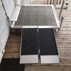 Aluminum Wheelchair Platform And Ramps