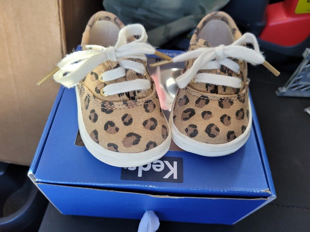 Leopard Print Crib Shoes 