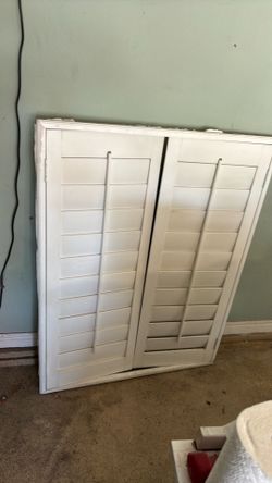 Wood shutters 50X38