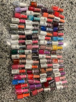 74 DND/Daisy Nail Polish & Gel Bottles – PRE-OWNED