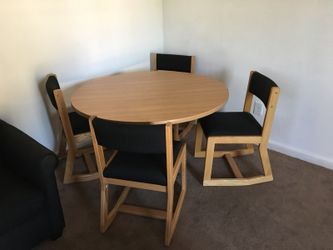 Dinning Table