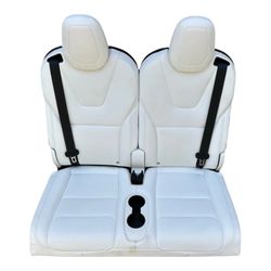 Model X 3rd Row seats