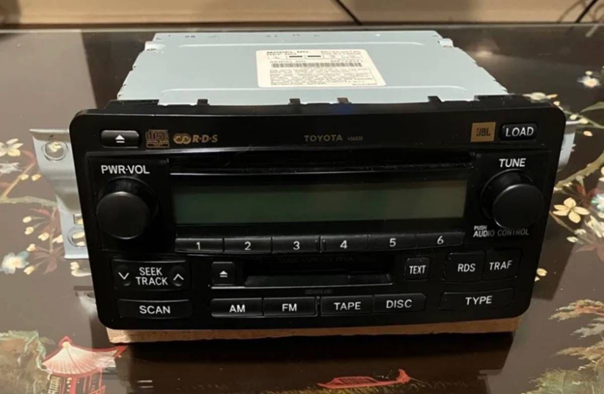 2005 Toyota Tundra CD Changer  Cassette Radio # 86120-0C140