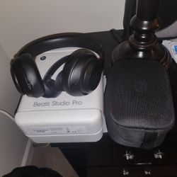 Beats Studio Pro