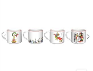15-oz capacity
Made of ceramic
Dishwasher and microwave safe
Recommended for ages 13 and up
Stylish, wide design with comfortable handle