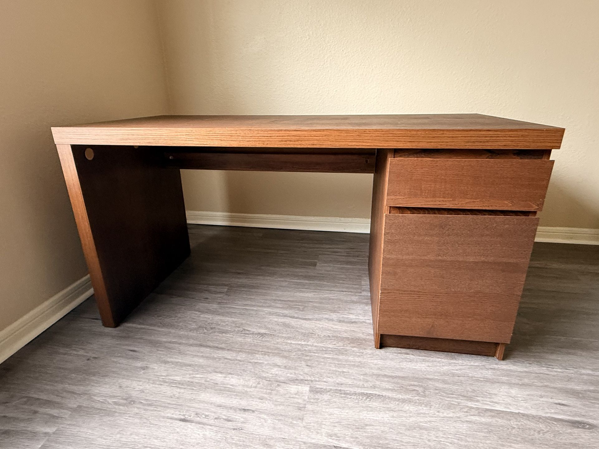 IKEA Malm Table