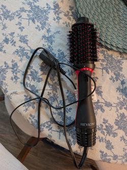Revlon One-Step Volumizer Plus Hair Dryer and Styler