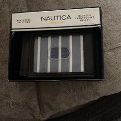 Men’s Magnetic Front Pocket Wallet 