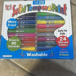 24 Tempra Paint Pens
