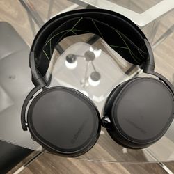 Steel Series Arctis 9x 