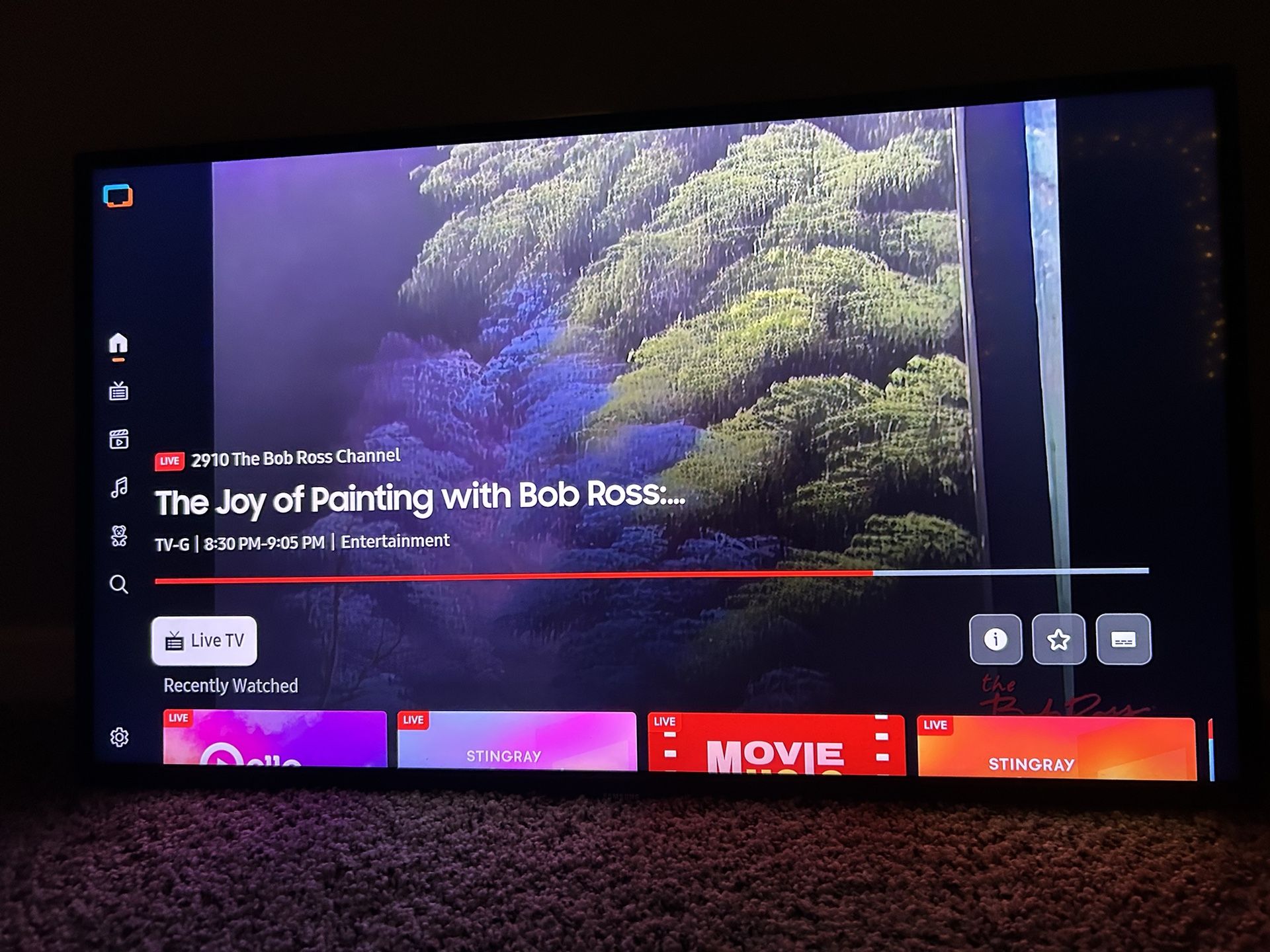 Samsung 32" 4K UHD Smart TV