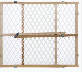 Toddleroo Baby Gate Wood & Mesh