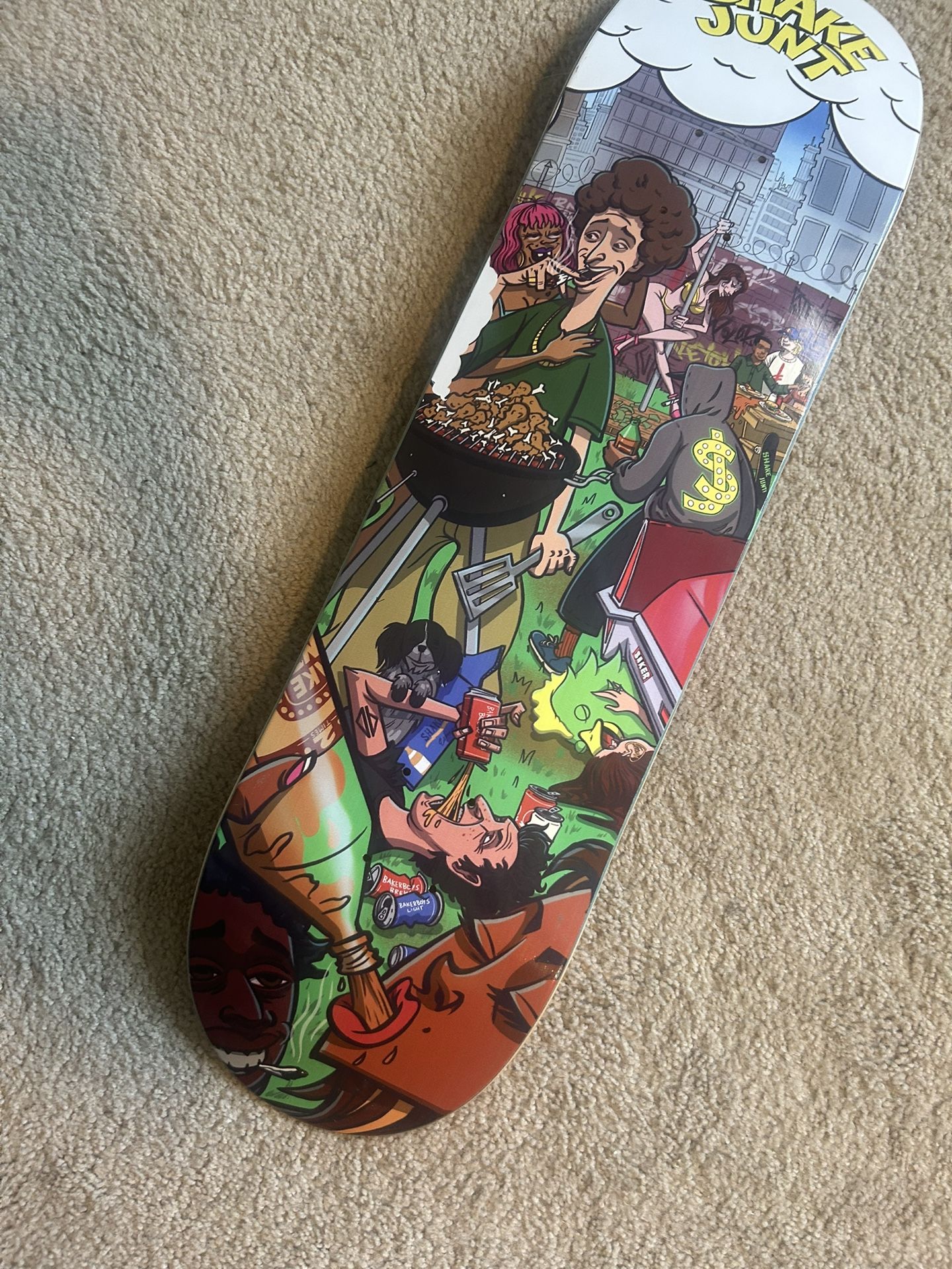 8.50” Shake Junt / Skateboard