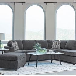 New Sofa Sectional (reverse Chaise)