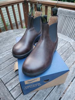 Brand New Vegan Chelsea Blundstone Boots