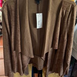 Brand New Women’s Top Size Large