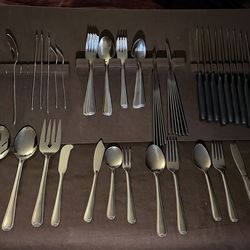 Stainless steel flatware 12 serving