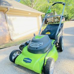 Green works 20inch 12Amp Electric CORDED Mower 3-in-1 Mulch/Bag/Side Discharge 