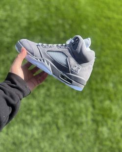Jordan 5 Wolf Grey Size 7.5 Men’s