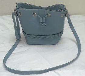 Bolsa De Hombro Para Mujer Disponible