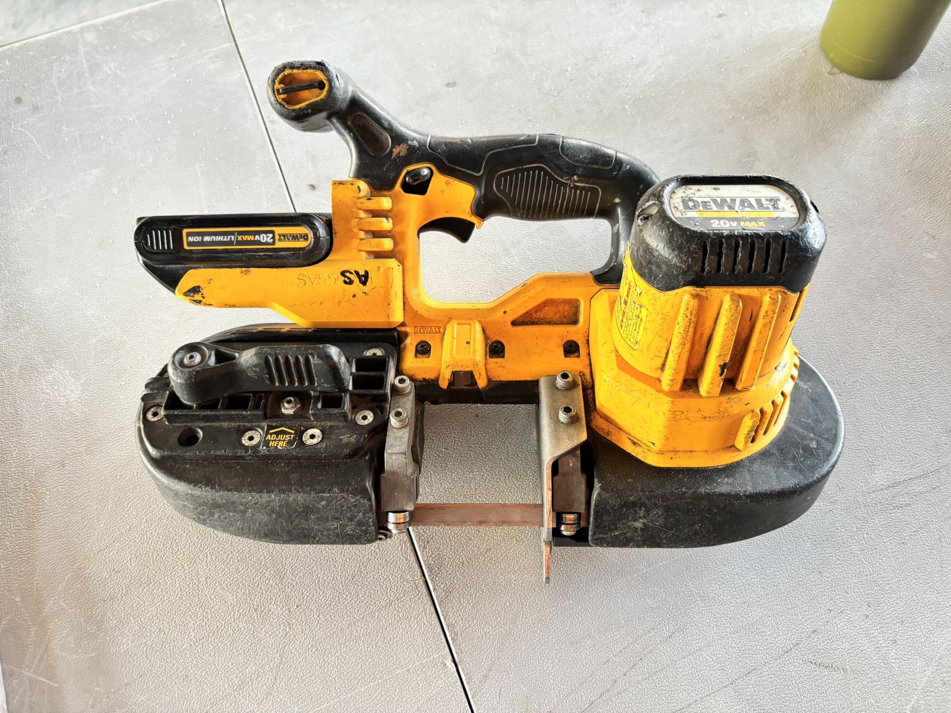 Dewalt Cordless Band Saw DCS371