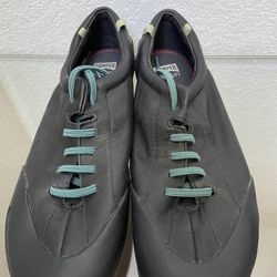 Camper Flexibility leather sneakers size 6 or 10