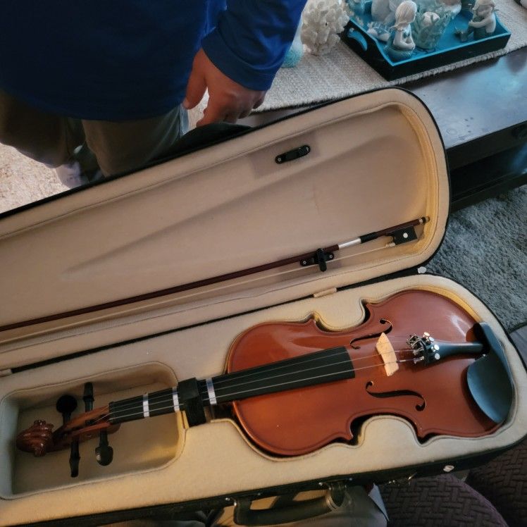 4/4 Violin 