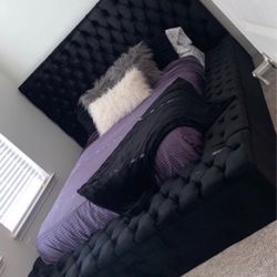 Paris Black Velvet Queen Storage Platform Bed /King Bed Frame