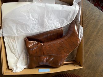 Brown Croc Knee-High Stiletto boots