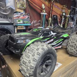 Traxxas sledge