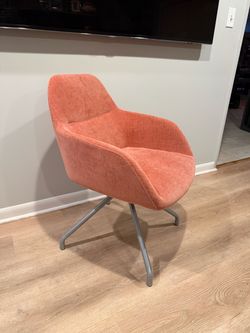 Modern Accent Chair dusty pink Fabric Metal Legs