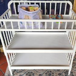 Baby Changing Table with Pad in White