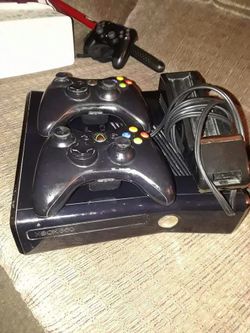 XBOX 360 with 2 controllers & charger