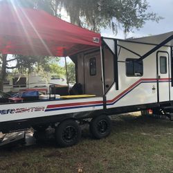 32’-0” Toy Hauler 