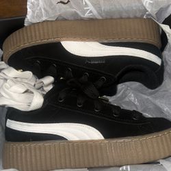 Puma Women’s Black Platform Sneakers – Size 7.5