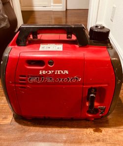Honda EU2000i Super Quiet Portable Inverter Generator - Detailed Product Listing The device in your photo is a Honda EU2000i (or EU2000i Companion var