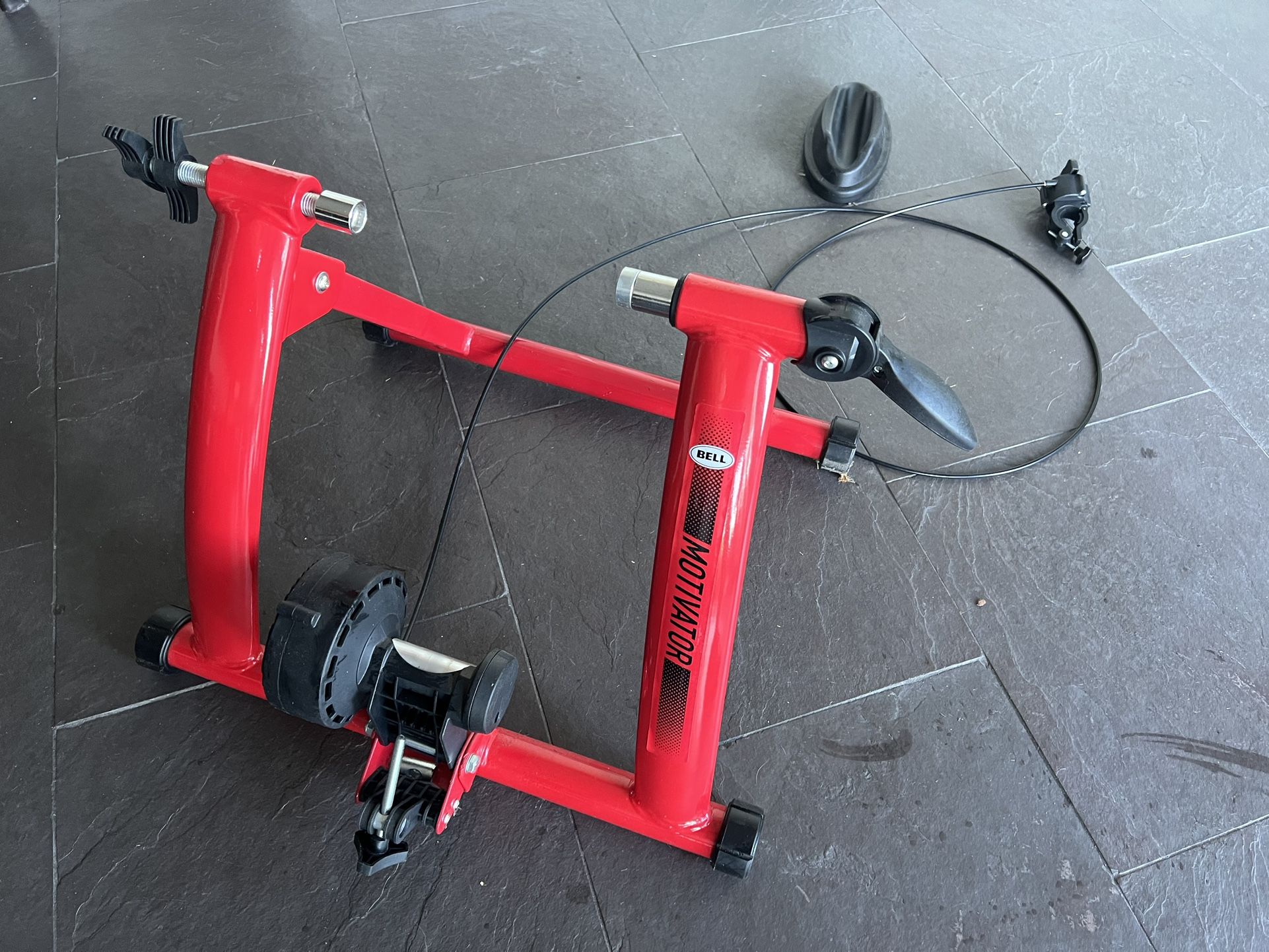 Stationary Bike Trainer Bell Motivator 2.0 Magnetic Resistance