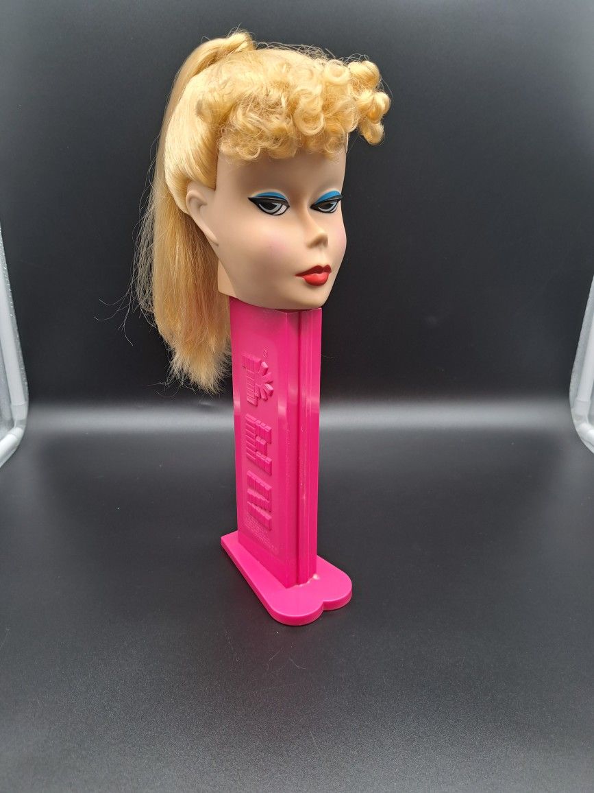 2009 Giant Barbie Pez