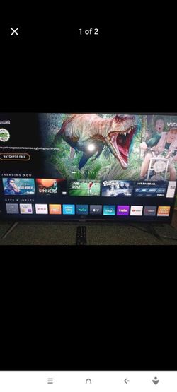 Visio 40'   Smart TV With Remote/Box